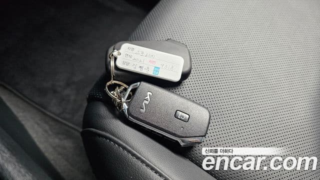 Kia Sportage 2021 — Şəkil 17/20
