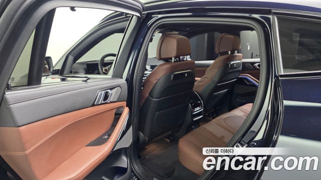 BMW X6 2025 — Photo 8/38