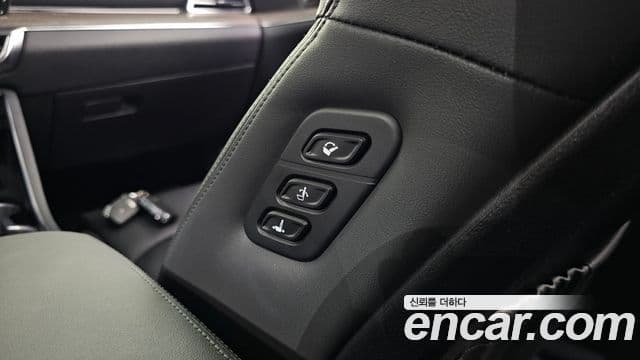 Kia K5 2020 — ფოტო 12/20