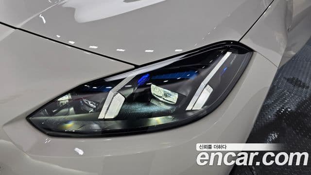 BMW 1 Series 2025 — Photo 15/36