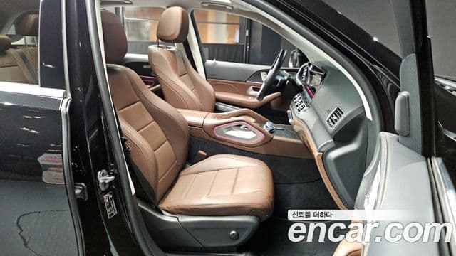 Mercedes-Benz GLE-Class 2024 — фото 12 из 20
