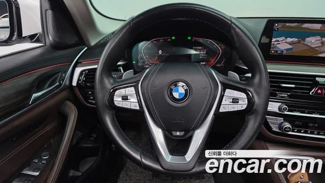 BMW 5 Series 2020 — Şəkil 15/20