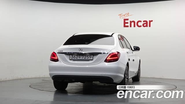 Mercedes-Benz C-Class 2019 — Şəkil 3/20