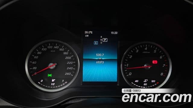 Mercedes-Benz C-Class 2019 — Şəkil 6/20