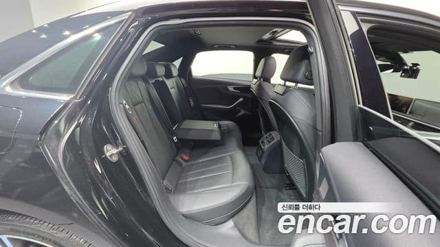Audi A4 2019 — ფოტო 19/20