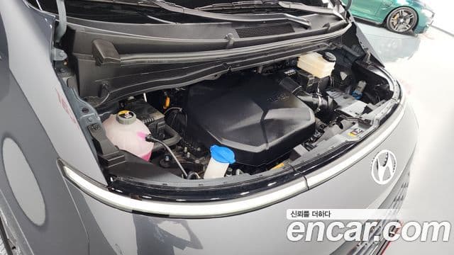 Hyundai Staria 2021 — фото 6 из 20