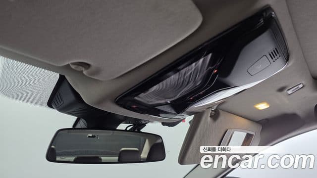 BMW 5 Series 2018 — Photo 2/36