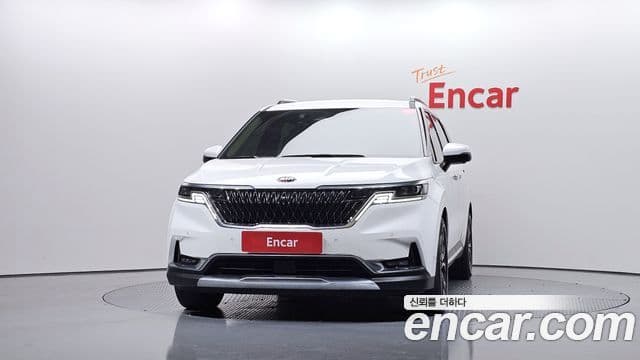 Kia Carnival 2021 — Фото 3/20