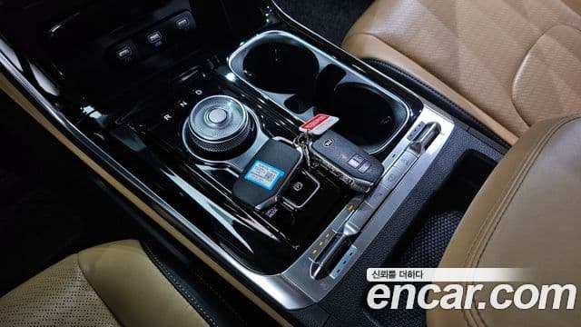 Kia Carnival 2021 — Фото 9/20