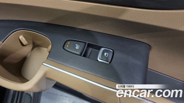 Kia Sorento 2024 — ფოტო 18/20