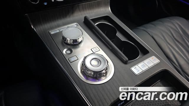 Genesis Electrified G80 2024 — фото 9 из 20