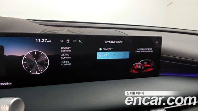 Genesis Electrified G80 2024 — фото 15 из 20