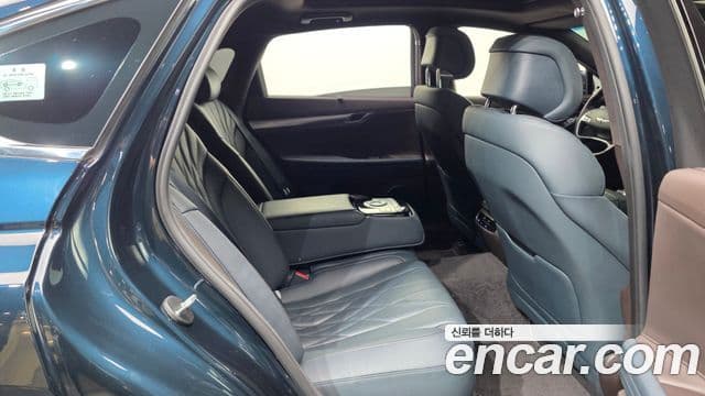 Genesis Electrified G80 2021 — ფოტო 12/20
