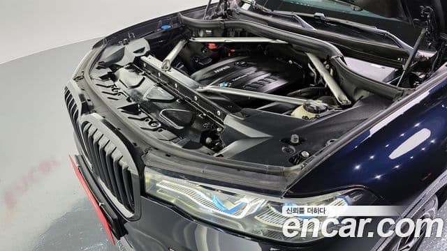 BMW X7 2019 — Photo 3/20