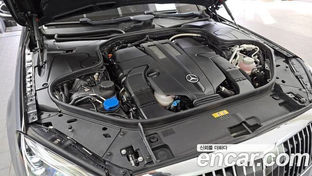 Mercedes-Benz S-Class 2020 — ფოტო 16/20