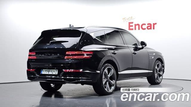 Genesis GV80 2023 — ფოტო 2/20