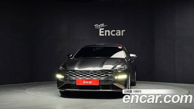 Kia K8 2021 — ფოტო 2/20