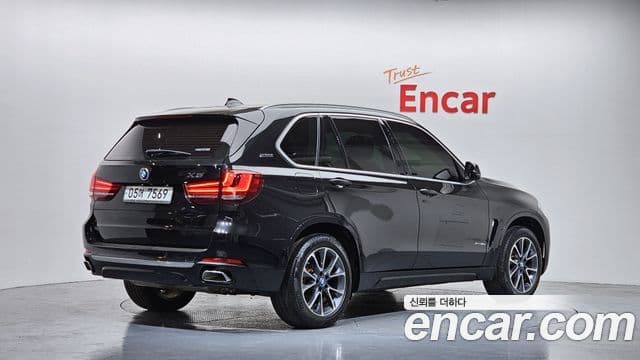 BMW X5 2018 — Фото 2/20