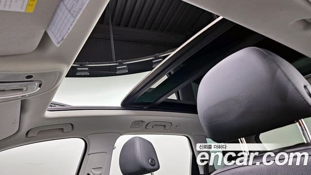 Audi Q7 2020 — Фото 19/20
