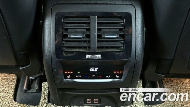 BMW X4 2021 — Şəkil 18/20