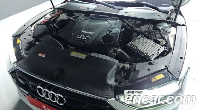 Audi A7 2020 — ფოტო 6/20