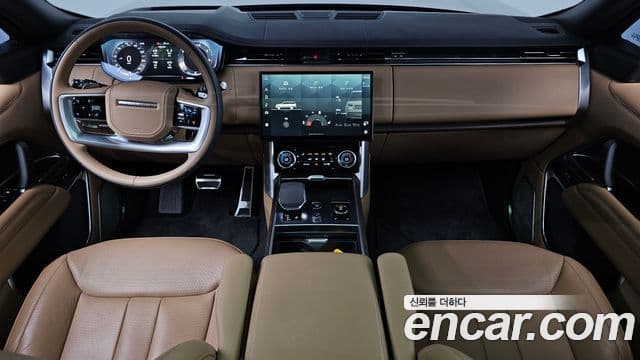Land Rover Range Rover 2023 — ფოტო 7/20