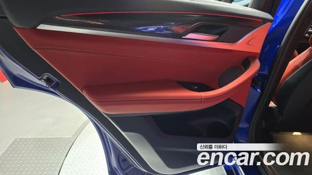 BMW X4M 2025 — Photo 17/30