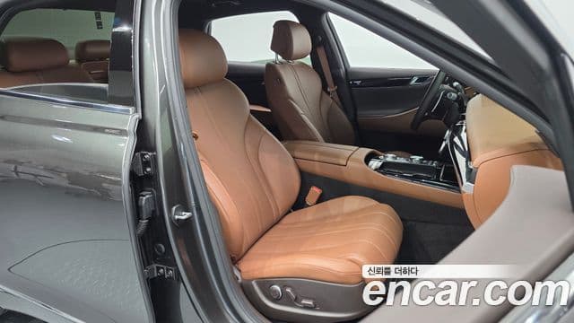 Genesis Electrified G80 2024 — Şəkil 12/20