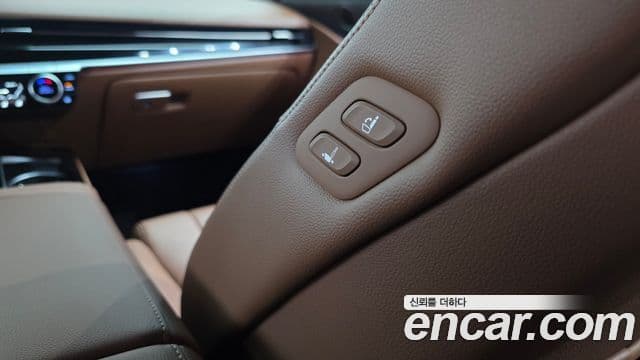 Genesis Electrified G80 2024 — Şəkil 18/20