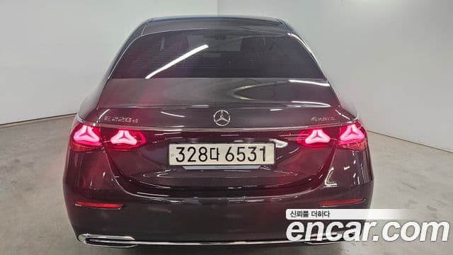 Mercedes-Benz E-Class 2024 — ფოტო 3/20
