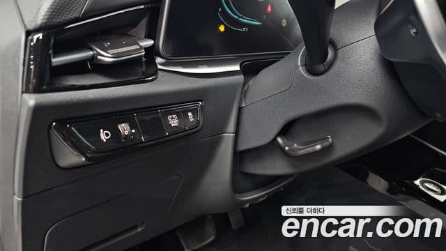 Kia Niro 2026 — Фото 19/20