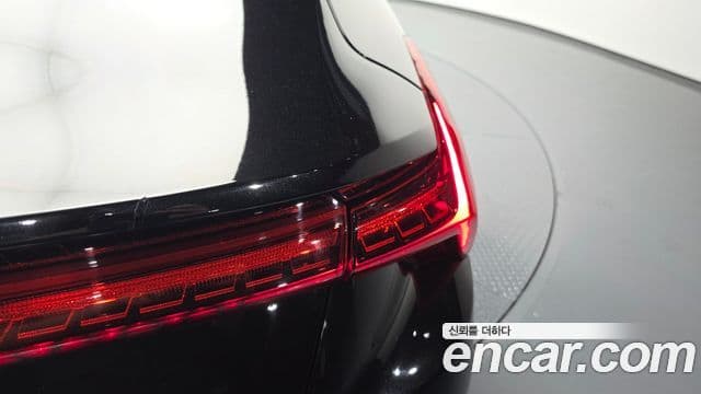 Kia K8 2021 — Photo 10/35