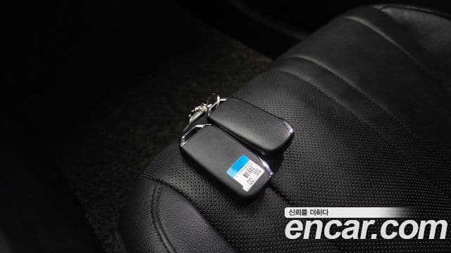 Kia K8 2021 — Photo 13/35