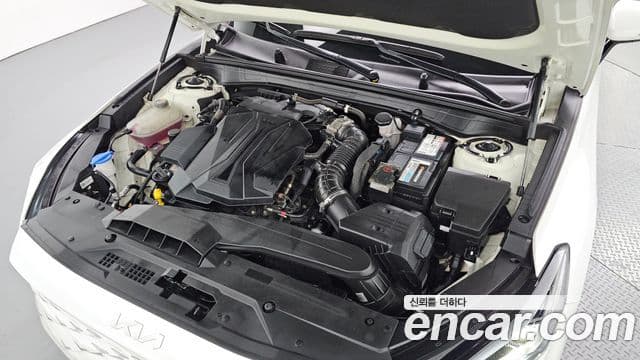 Kia K8 2021 — ფოტო 6/20