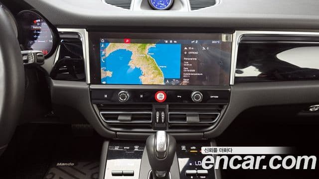 Porsche Macan 2024 — Şəkil 19/20