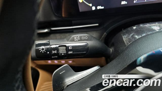 Kia Carnival 2023 — Photo 3/30