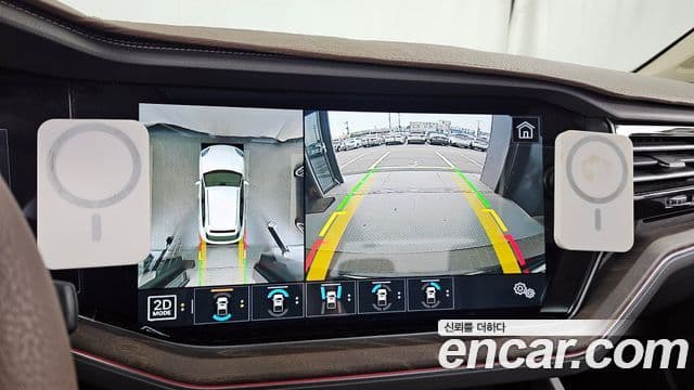 Volkswagen Touareg 2021 — ფოტო 15/20