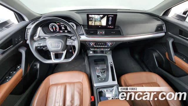 Audi Q5 2022 — ფოტო 7/20