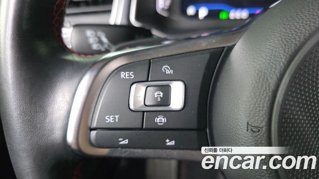 Volkswagen T-Roc 2021 — Şəkil 15/20