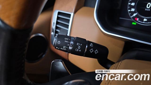 Land Rover Range Rover 2020 — ფოტო 20/20