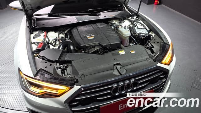 Audi A6 2021 — ფოტო 6/20