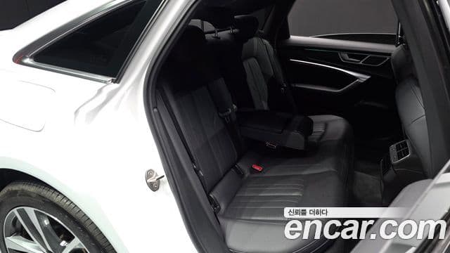 Audi A6 2021 — ფოტო 11/20