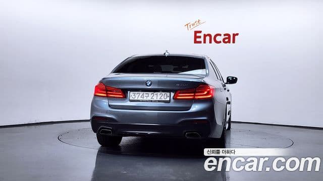 BMW 5 Series 2019 — Şəkil 4/20