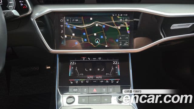 Audi A6 2021 — ფოტო 18/20