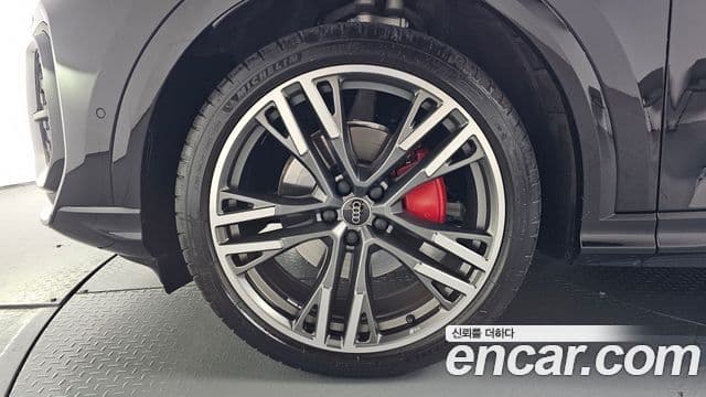 Audi Q5 2025 — фото 5 из 20