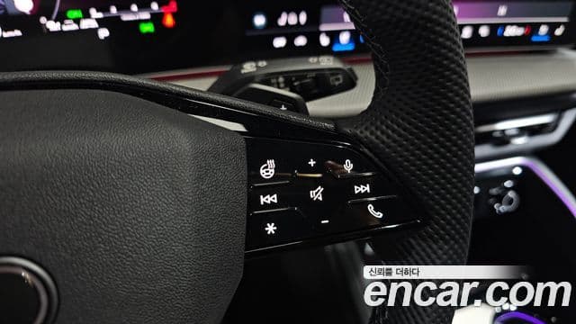 Audi Q5 2025 — Photo 31/37