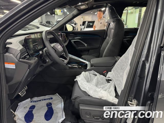 Audi Q5 2025 — Şəkil 8/15