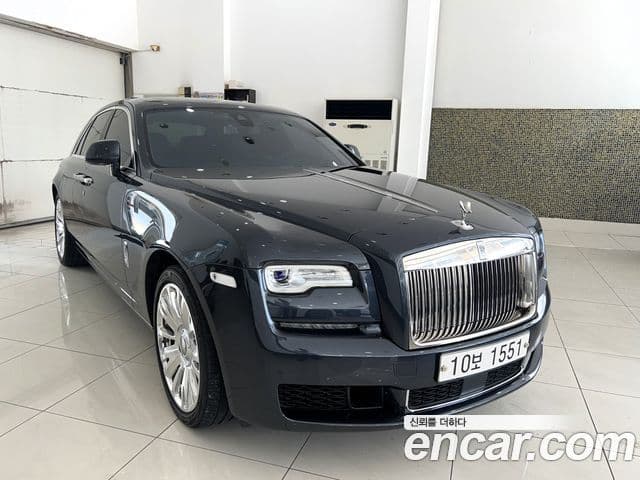 Rolls-Royce Ghost 2018 — Şəkil 20/20
