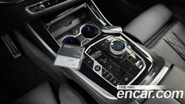 BMW X5 2025 — Photo 29/32