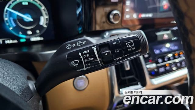 Kia Sorento 2022 — Фото 19/20